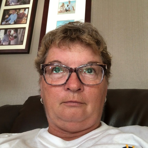 Meet your Posher, Suzanne - Picture 1 of 1